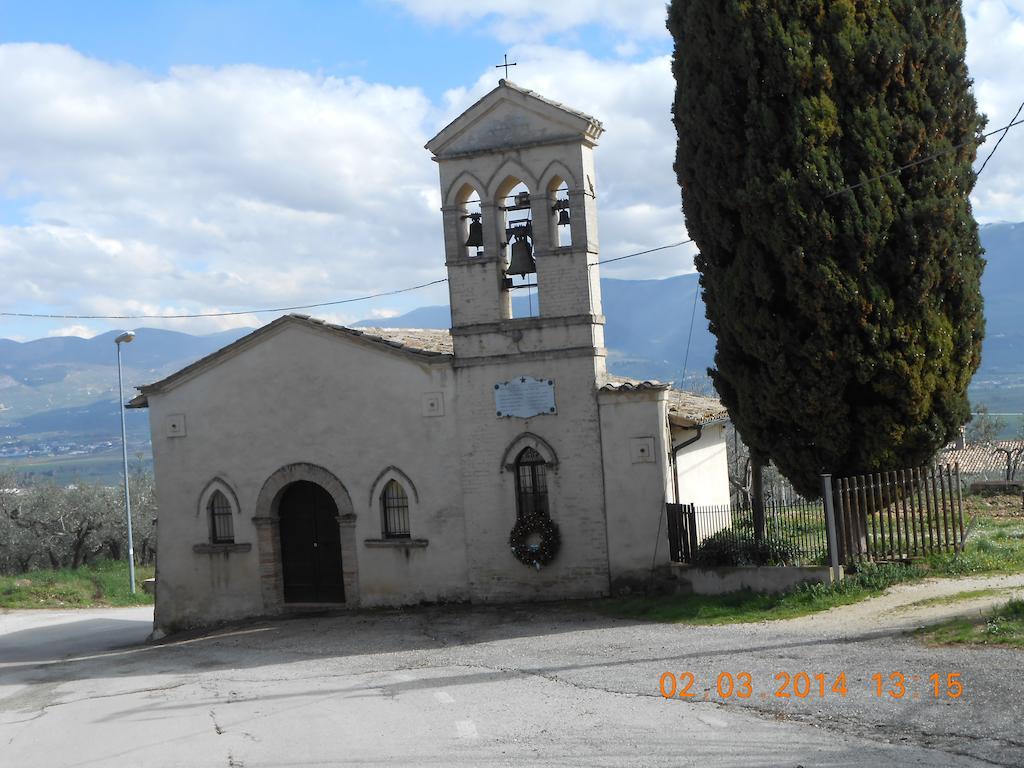 Casa Caterini Lägenhet Montefalco Rum bild